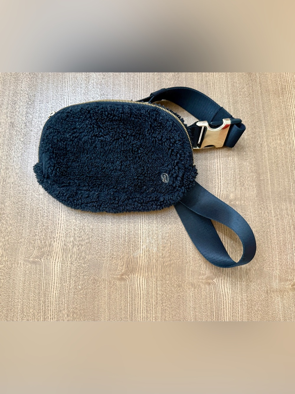 Lululemon Sherpa Belt Bag with Gold buckle